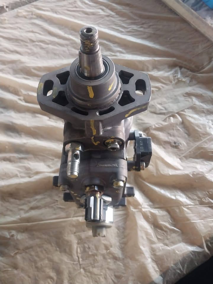 Toyota Hilux 1kzte 3.0D Diesel Pump For Sale - Private Seller Toyota Hilux 1kzte 3.0D Diesel Pump For Sale - Private Seller