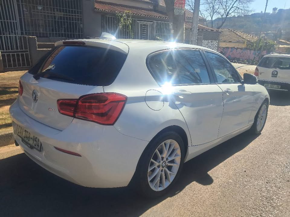 BMW 118i F20 2017