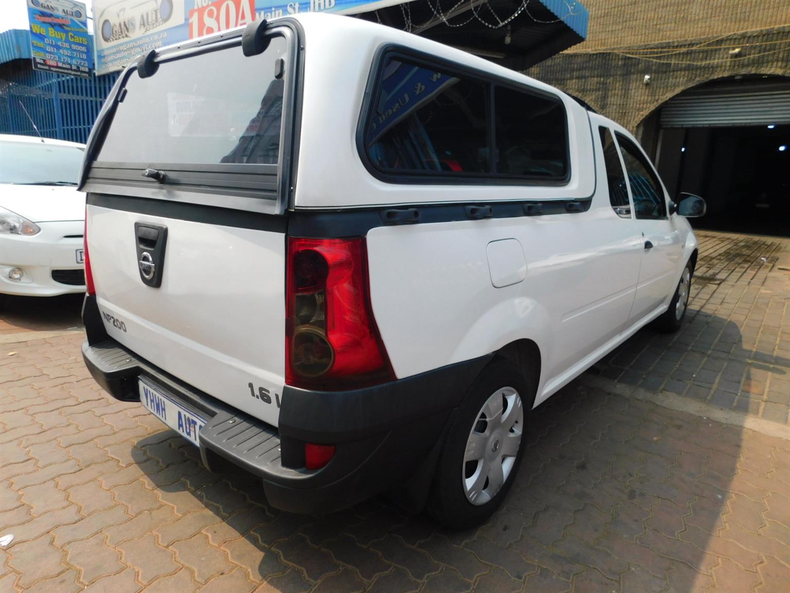 Nissan NP200 1.6i loaded Nissan NP200 1.6i loaded