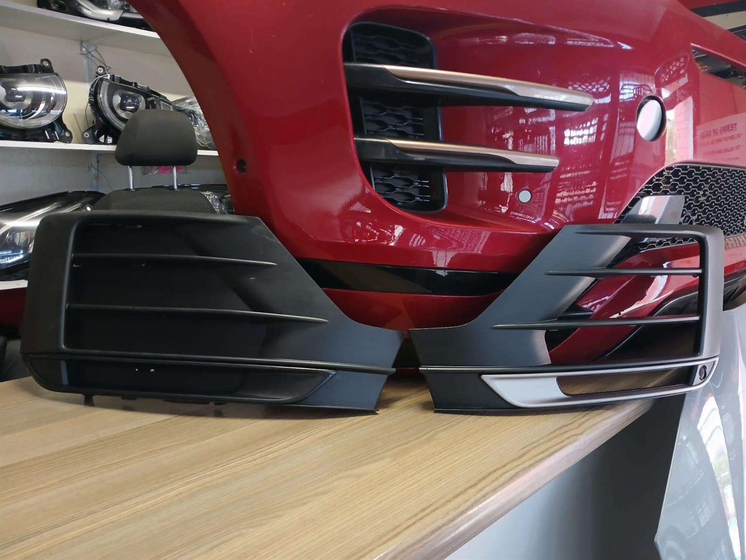 2017 AUDI Q2 FOGLIGHT COVER LEFT AND RIGHT FOR SALE IN GOOD CONDITION - Private Seller 2017 AUDI Q2 FOGLIGHT COVER LEFT AND RIGHT FOR SALE IN GOOD CONDITION - Private Seller