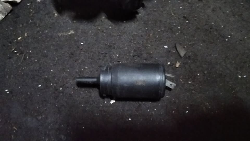 OPEL ASTRA/CORSA WINDOW WASHER MOTOR FOR SALE - Private Seller OPEL ASTRA/CORSA WINDOW WASHER MOTOR FOR SALE - Private Seller