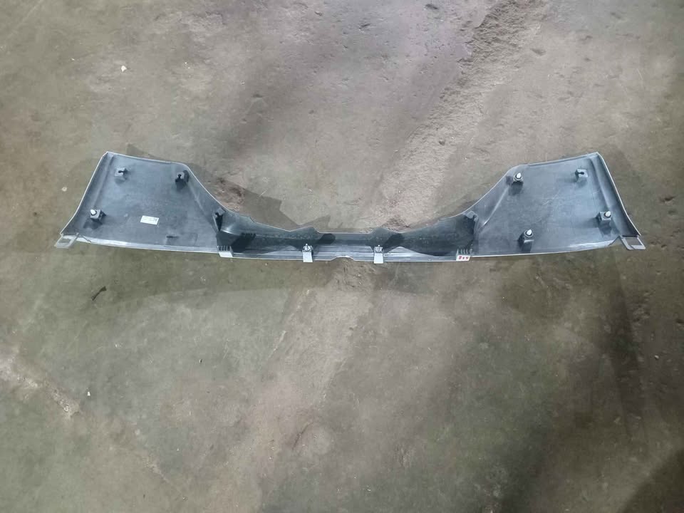 Toyota urban crusier spoiler - Private Seller Toyota urban crusier spoiler - Private Seller