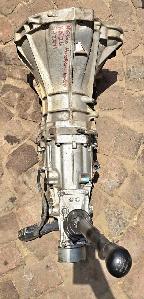 Nissan Hardbody NP300 2.4 Gearbox For Sale - Private Seller Nissan Hardbody NP300 2.4 Gearbox For Sale - Private Seller