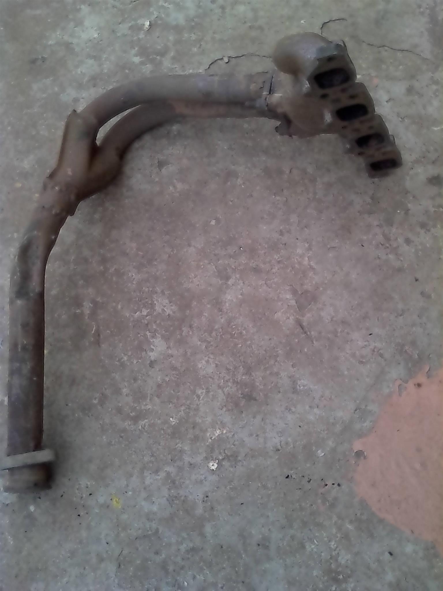 1985 ford XR 3 manifold and first exhaust - Private Seller 1985 ford XR 3 manifold and first exhaust - Private Seller