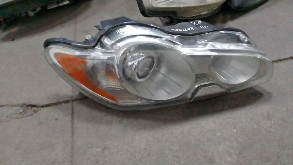 Jaguar XF headlight - Private Seller Jaguar XF headlight - Private Seller
