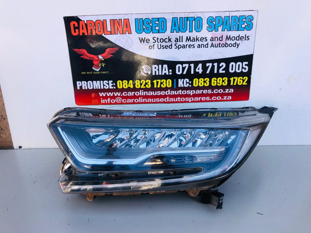 Honda CR-V left side LED headlight (2017-2022) - Private Seller Honda CR-V left side LED headlight (2017-2022) - Private Seller