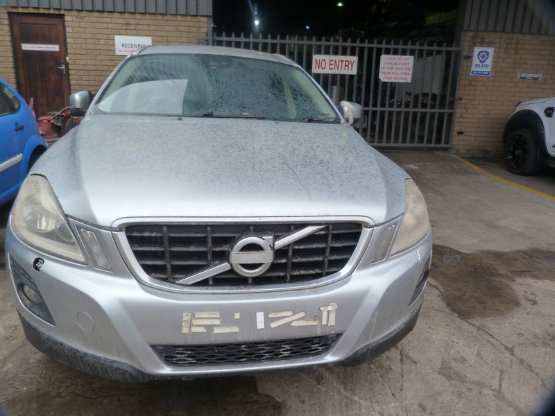 Volvo XC60 2.0 D5 Geartronic AT Silver - 2009 STRIPPING FOR SPARES - Private Seller Volvo XC60 2.0 D5 Geartronic AT Silver - 2009 STRIPPING FOR SPARES - Private Seller