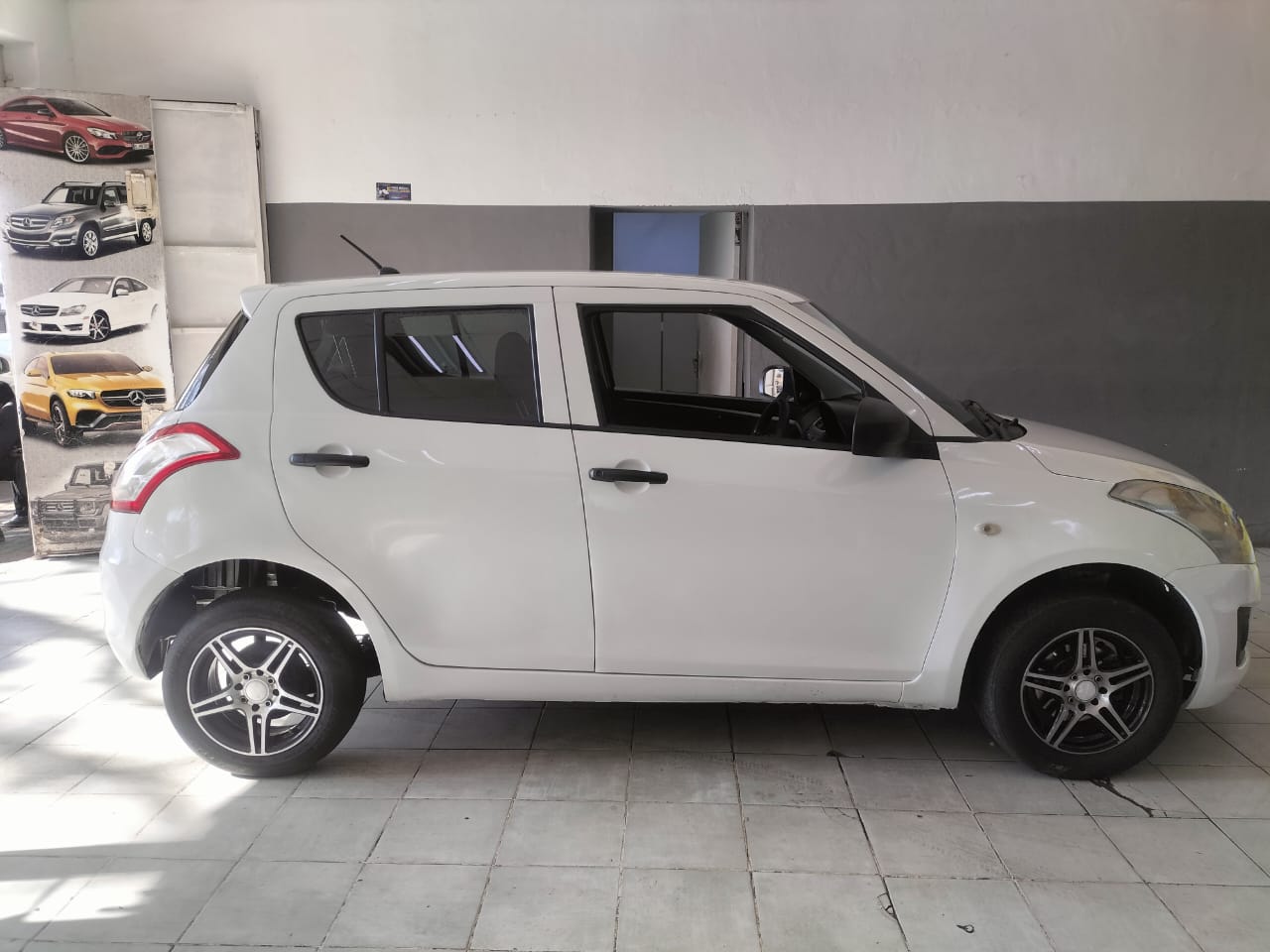 2017 MODEL SUZUKI SWIFT 1.2