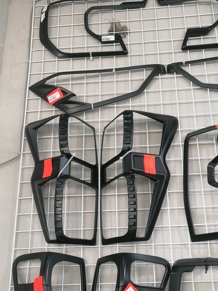 Isuzu dmax 2022 headlight shields - Private Seller