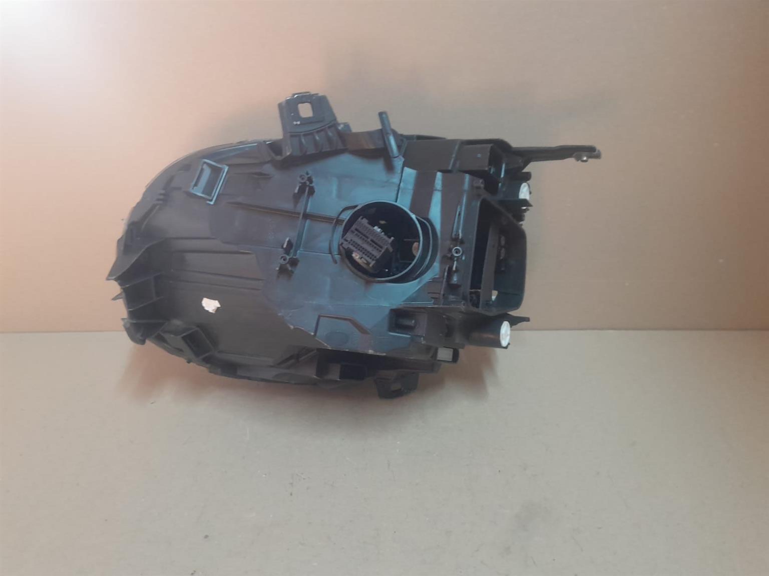 2018-2023 MINI COOPER S HEADLIGHT FOR SALE - Private Seller