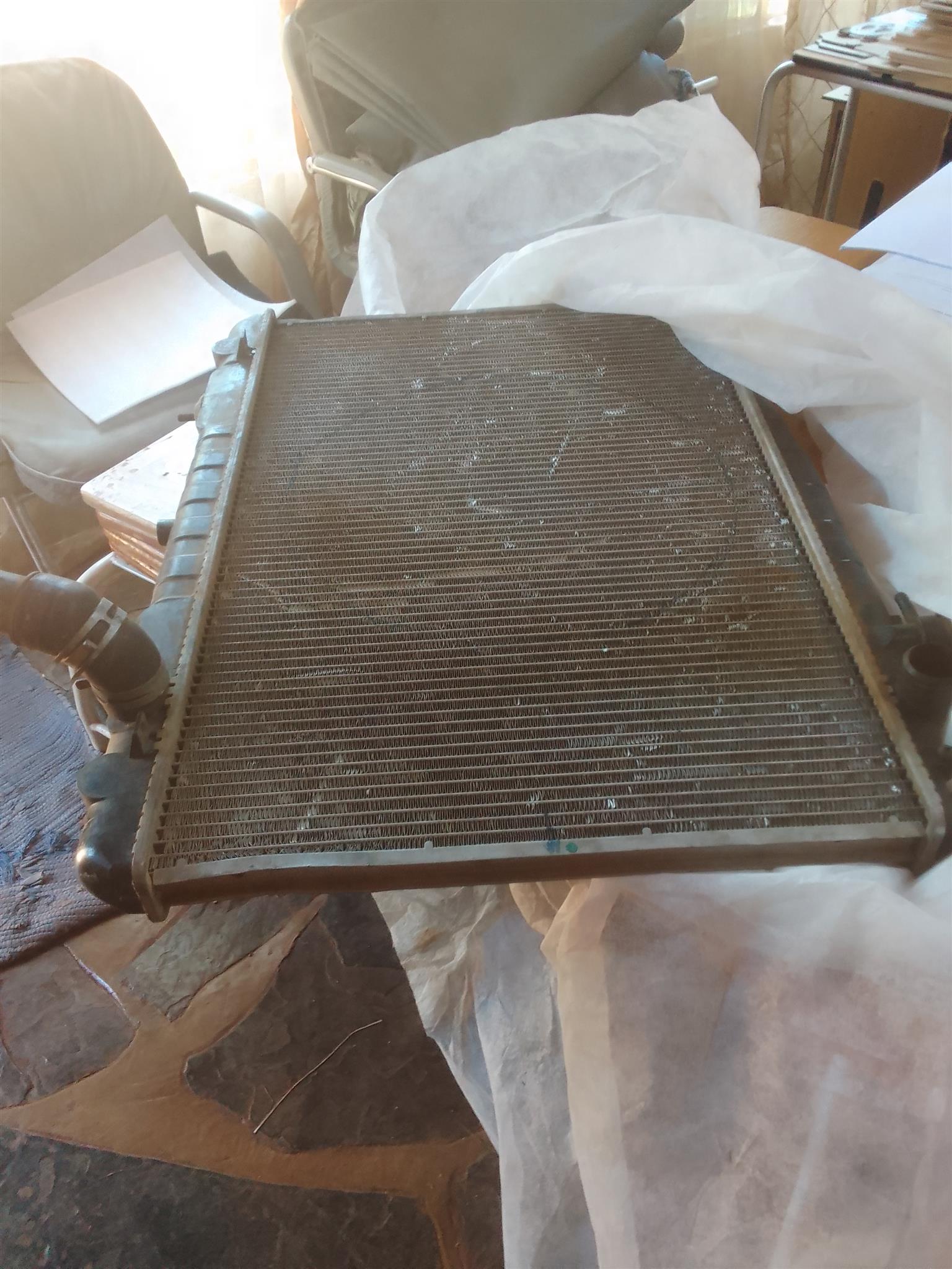 Radiator Nissan 2.7 Diesel - Private Seller Radiator Nissan 2.7 Diesel - Private Seller