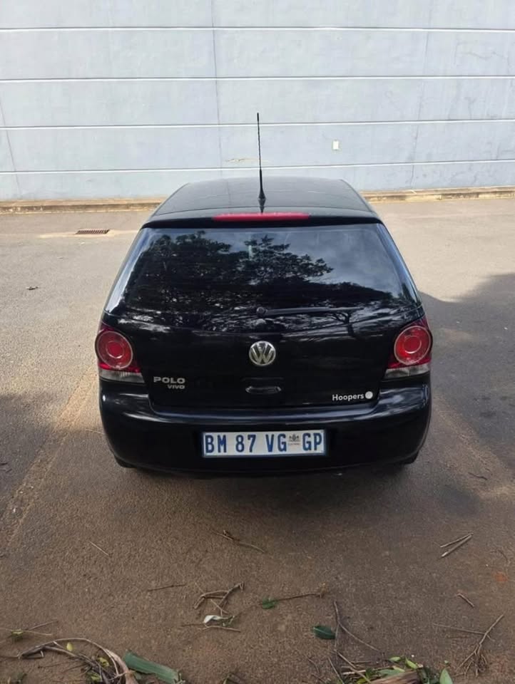 2011 VOLKSWAGEN POLO VIVO