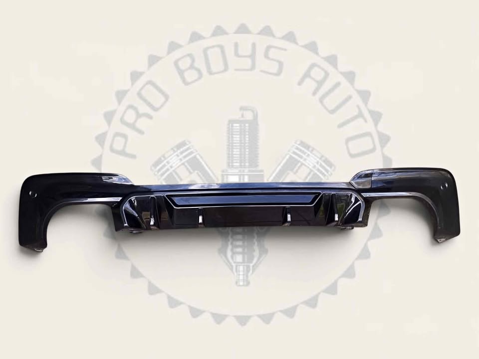 BMW X3 G01 REAR BUMPER DIFFUSER AVAILABLE FOR SALE IN GOOD CONDITION - Private Seller BMW X3 G01 REAR BUMPER DIFFUSER AVAILABLE FOR SALE IN GOOD CONDITION - Private Seller