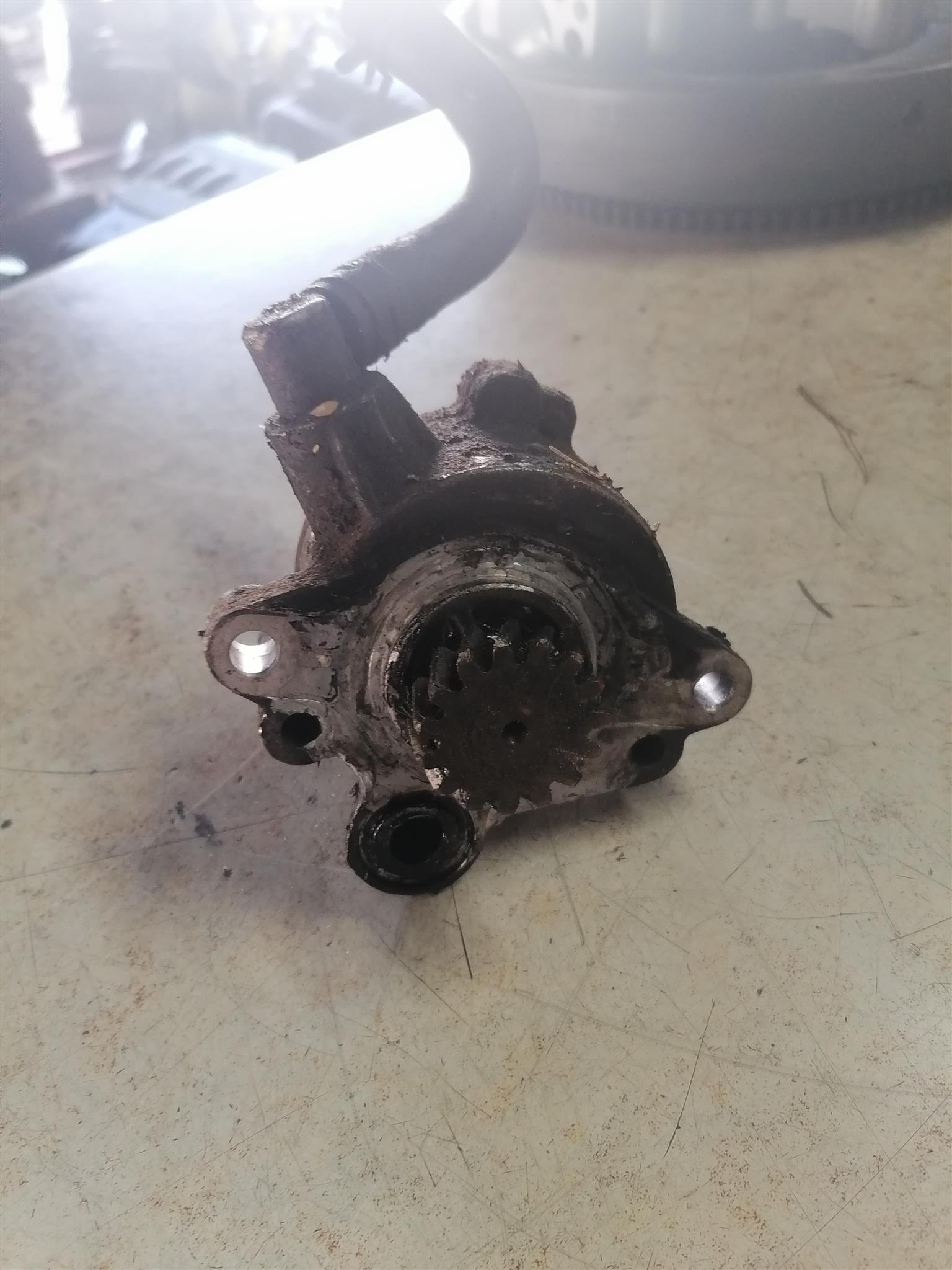 Vaccum pump mitsubishi colt 4m40 for sale - Private Seller Vaccum pump mitsubishi colt 4m40 for sale - Private Seller