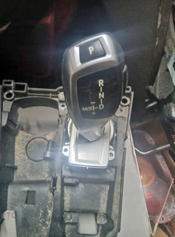 Bmw e70 handbrake and gearlever - Private Seller Bmw e70 handbrake and gearlever - Private Seller
