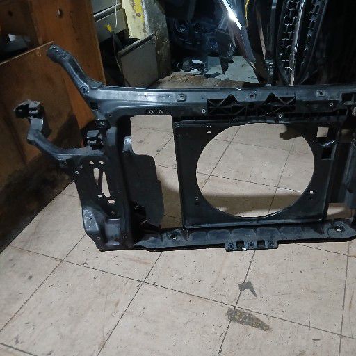 Hyundai i20 cradle - Private Seller