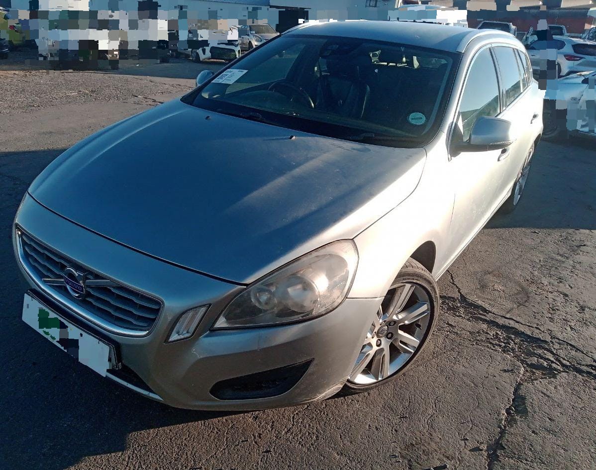 Volvo V60 2010 Spares and Accessories for sale - Private Seller