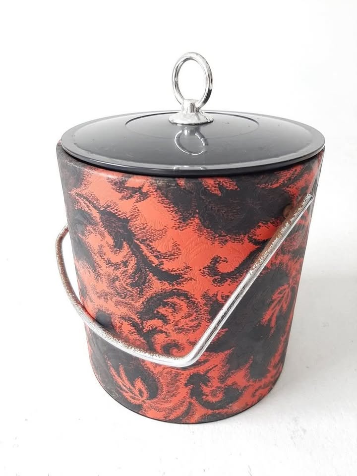 Vintage Collectables For Sale