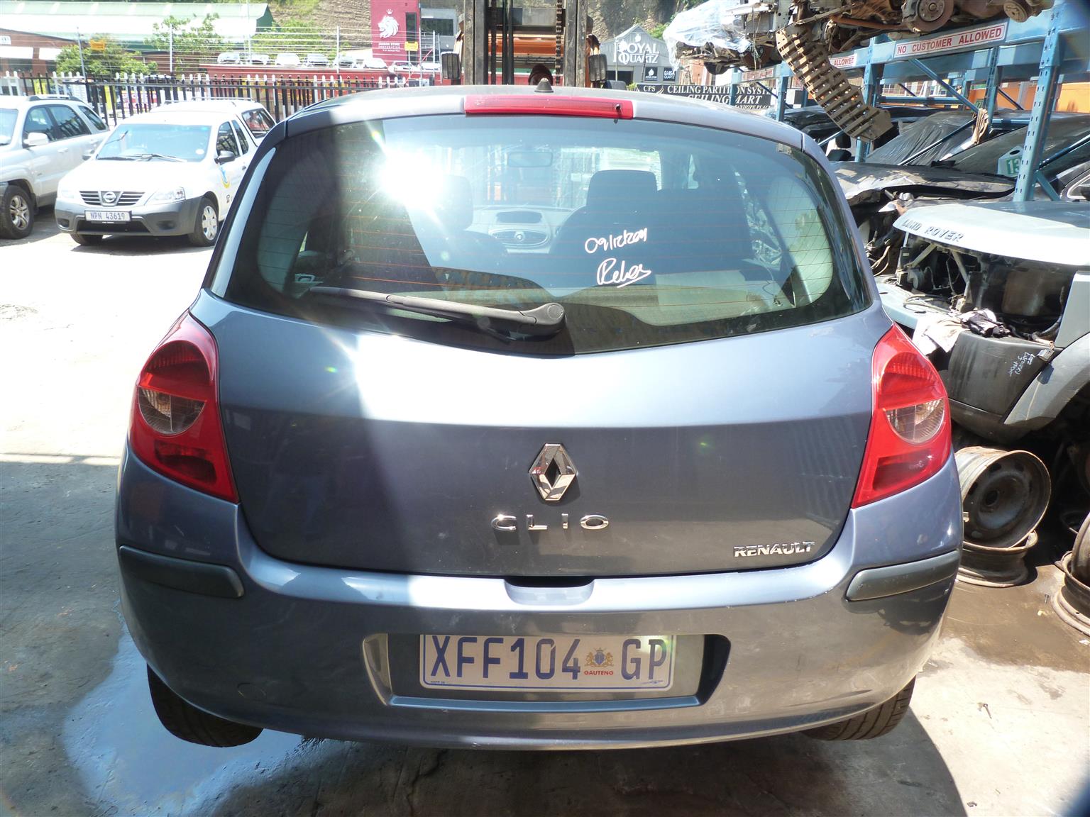 Renault Clio ||| 1.4 Expression Manual - 2006 - Private Seller Renault Clio ||| 1.4 Expression Manual - 2006 - Private Seller