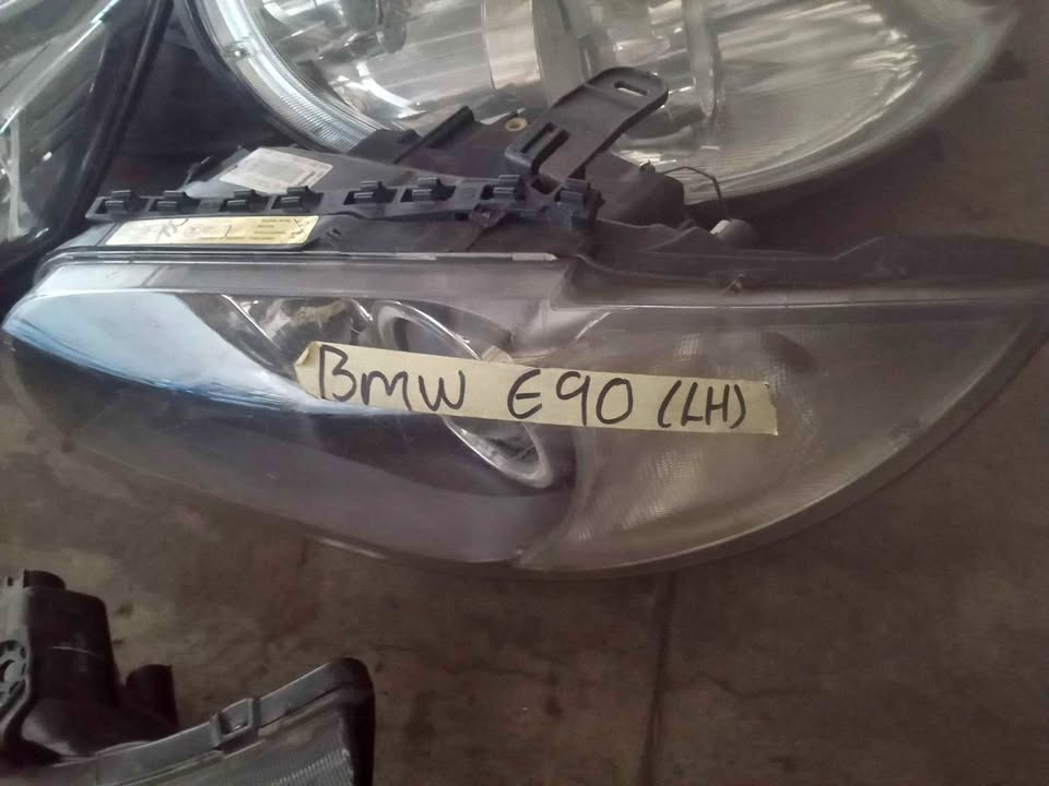 BMW E90 light - Private Seller BMW E90 light - Private Seller