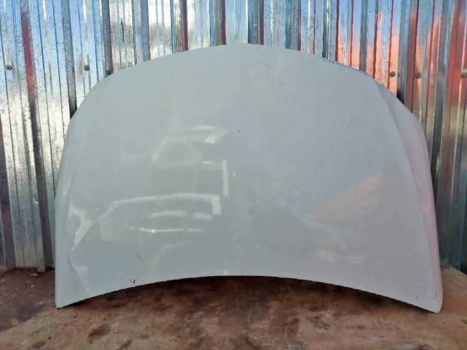 Mercedes-Benz A176 Bonnet
