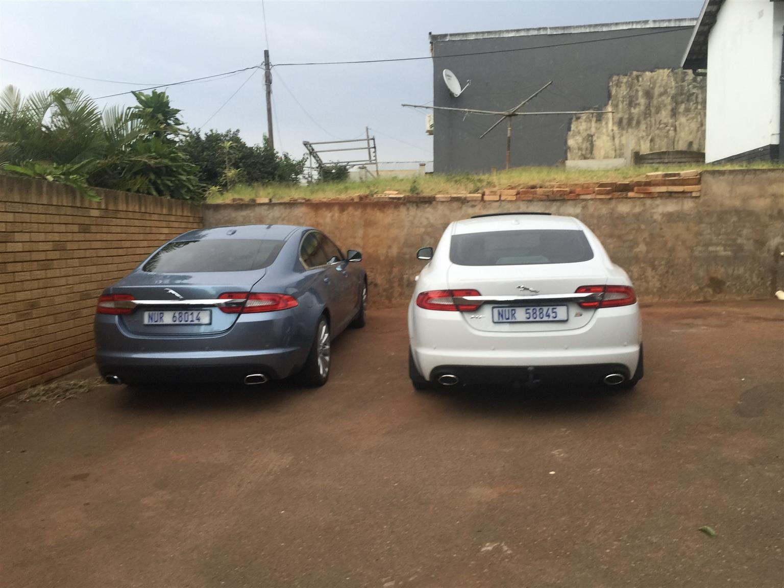 JAGUAR XF FACELIFT AND PREFACELIFT SINGLE AND DOUBLE EXHAUST - Private Seller