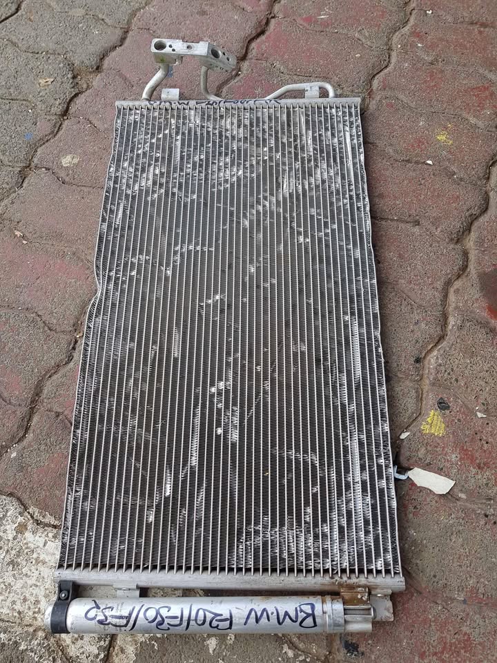 BMW F30/F20/F32 CONDENSER - Private Seller BMW F30/F20/F32 CONDENSER - Private Seller