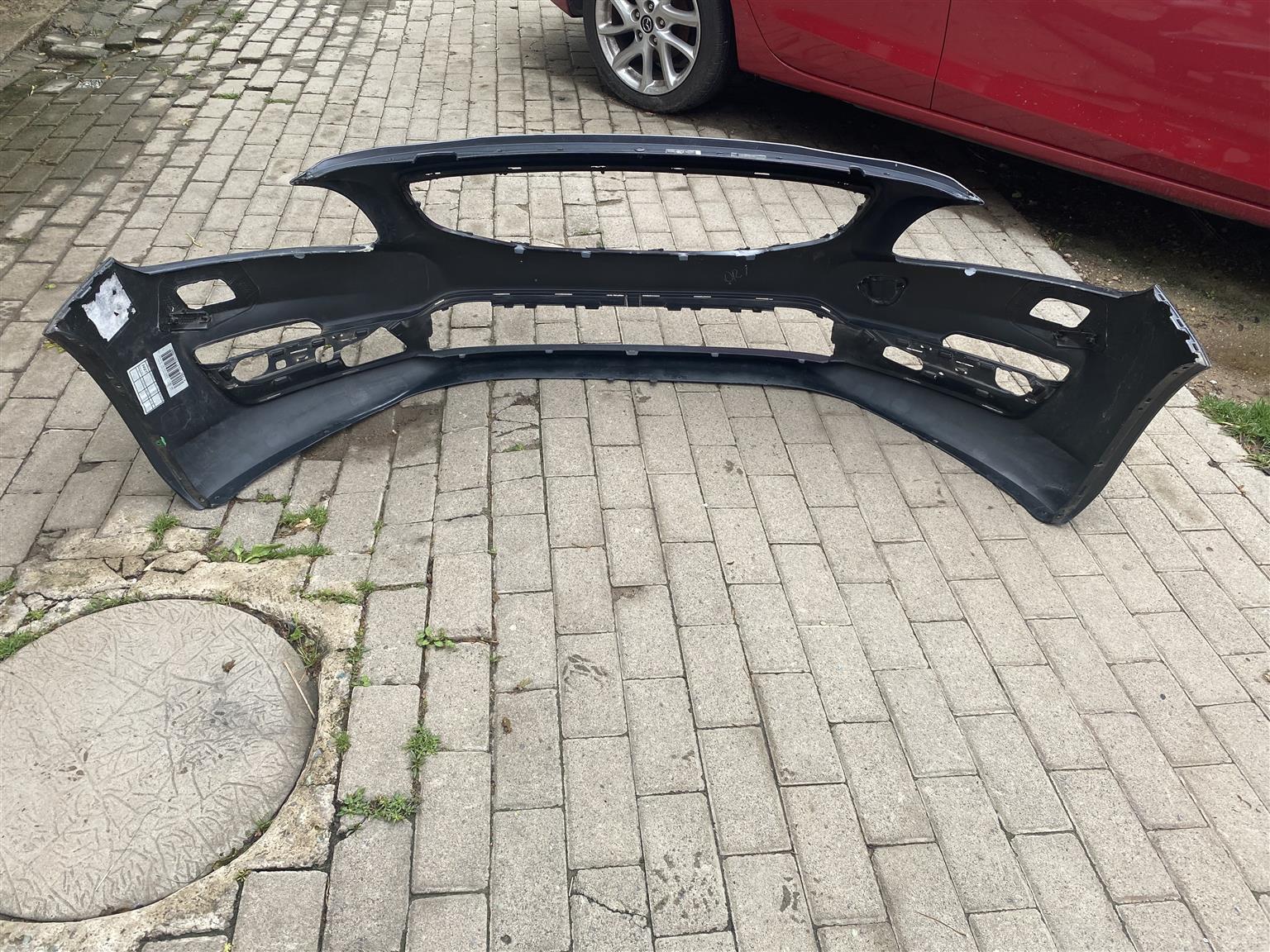 2015 VOLVO S60 FRONT BUMPER FOR SALE. IN PRISTINE CONDITION - Private Seller 2015 VOLVO S60 FRONT BUMPER FOR SALE. IN PRISTINE CONDITION - Private Seller