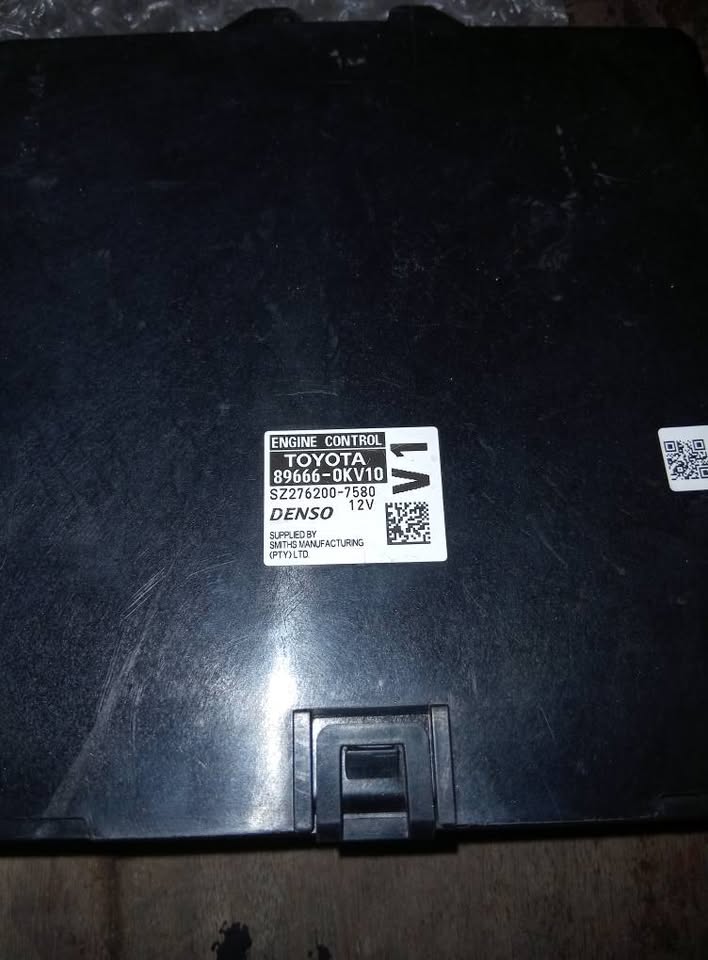 Toyota Hilux GD6 2.7Vvti Lockset For Sale - Private Seller Toyota Hilux GD6 2.7Vvti Lockset For Sale - Private Seller