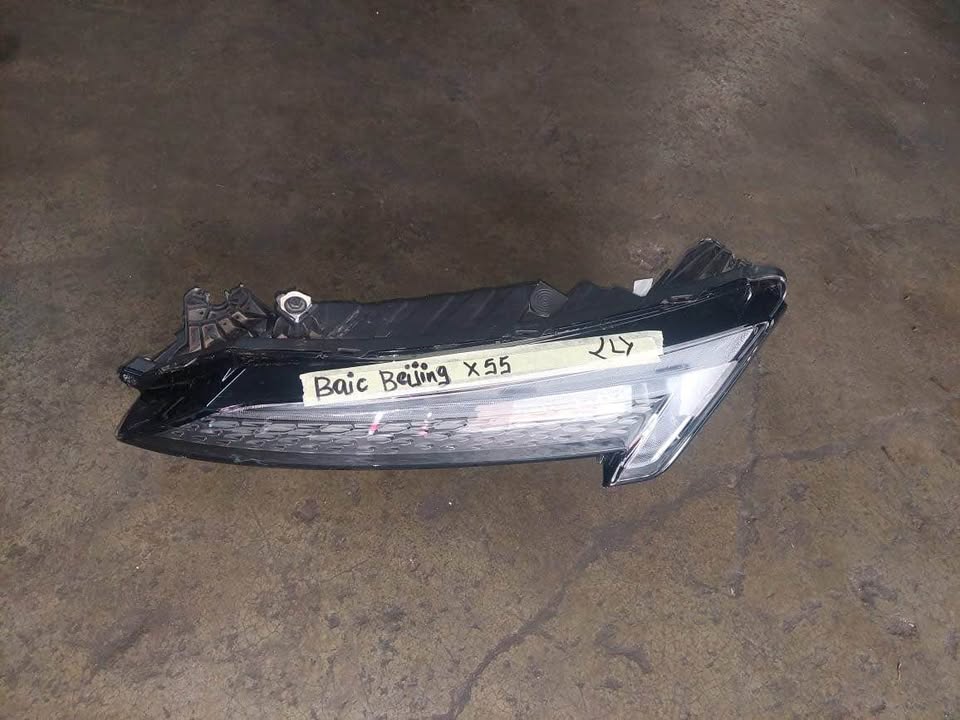 Baic Beijing X55 Left side top headlight - Private Seller Baic Beijing X55 Left side top headlight - Private Seller
