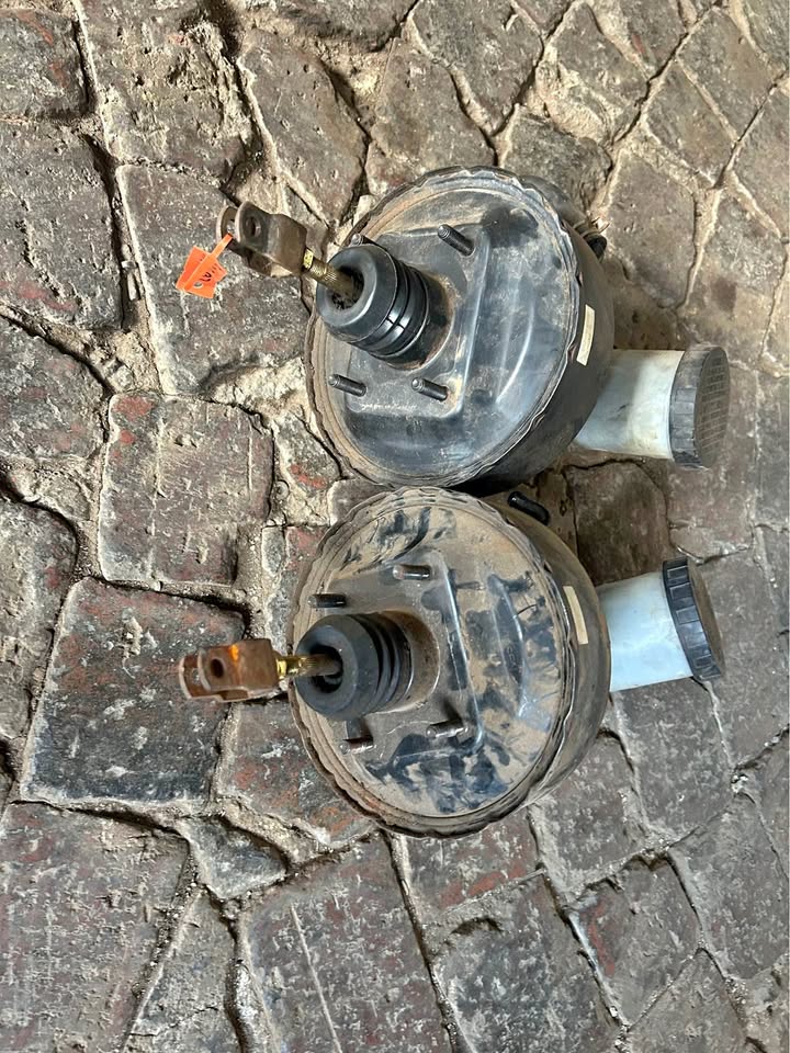 Mazda 323 Brake Boosters For Sale @Circle 7 Used Parts Call or WhatsApp - Private Seller