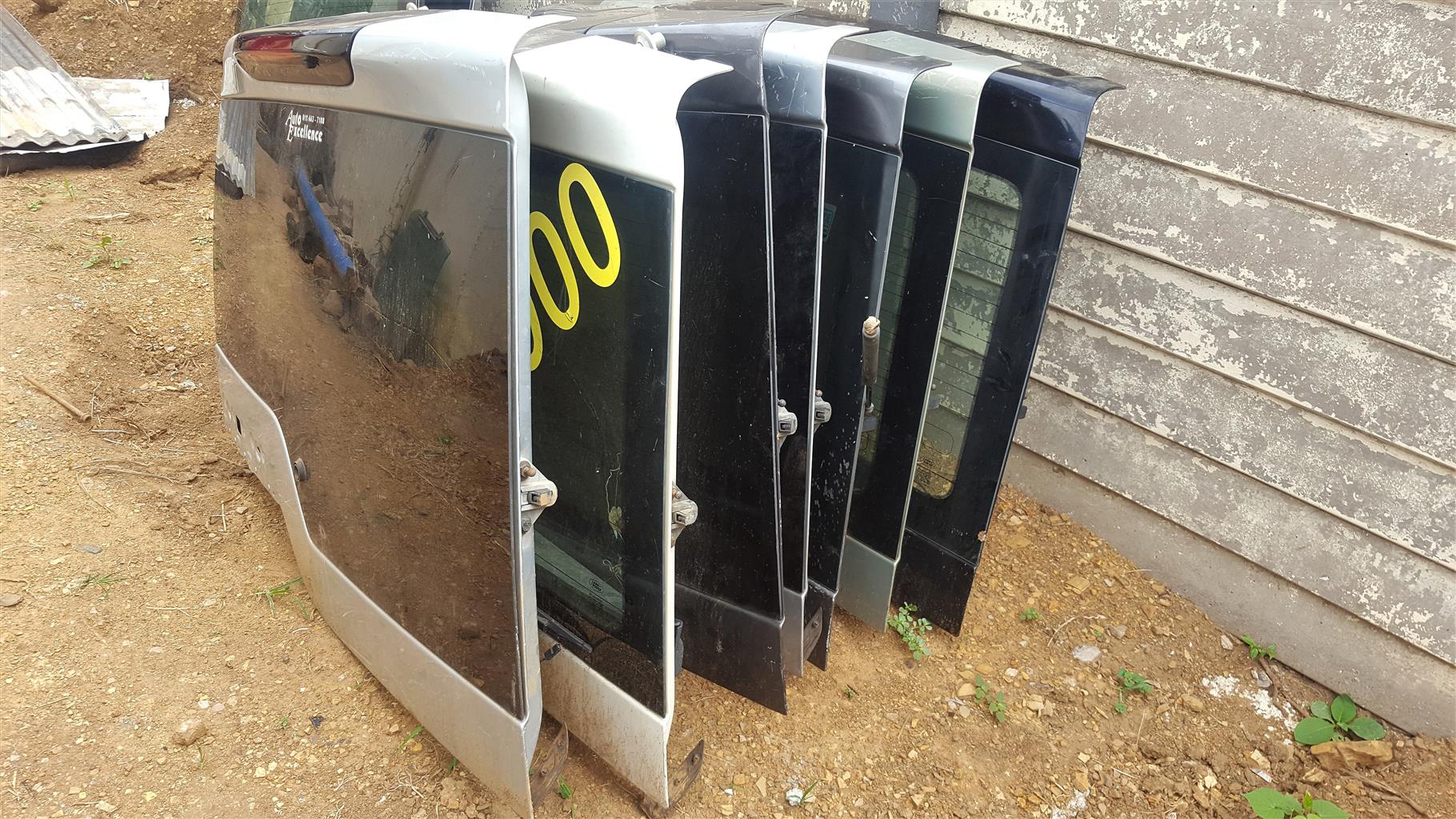 Upper Tail Doors for Land Rover Discovery 3/4 for sale | Auto EZI - Private Seller