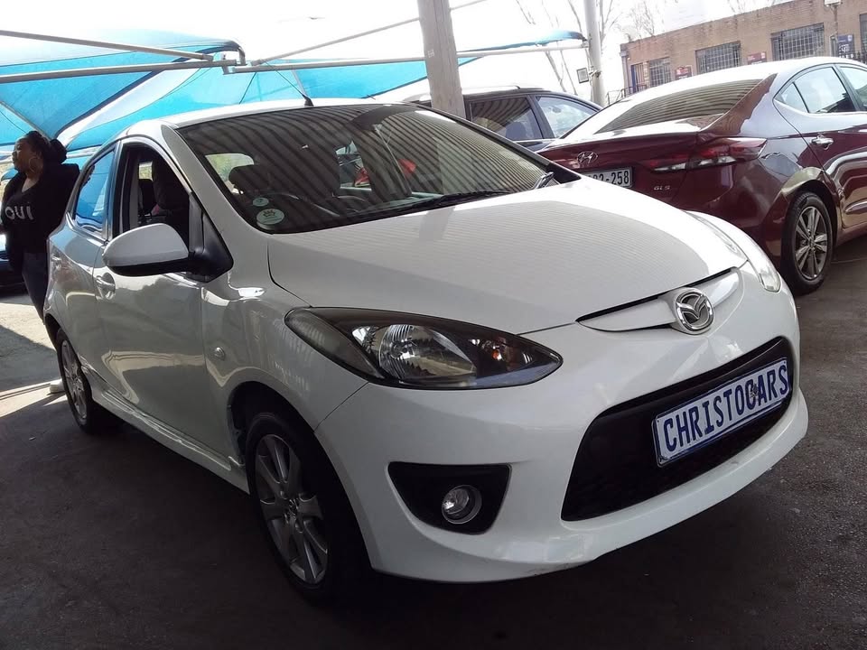 2008 model Mazda 2 hatchback