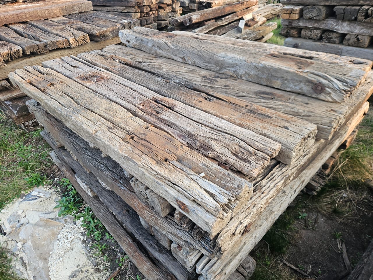 railway wooden sleepers