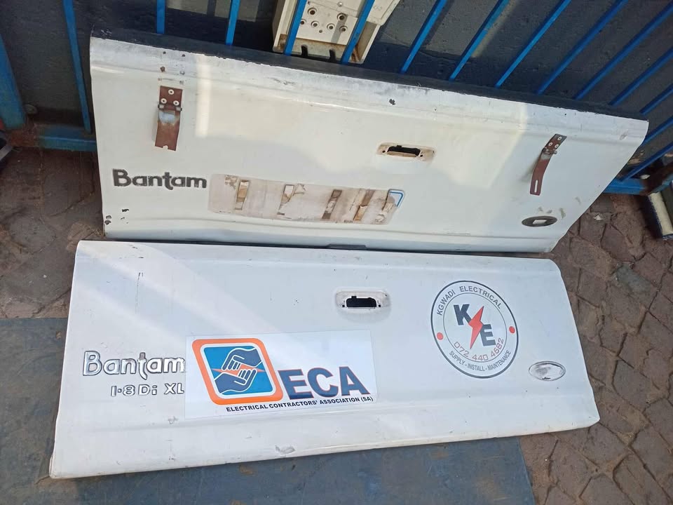 Ford bantam rocam tailgate for sale @ circle 7 used parts - Private Seller Ford bantam rocam tailgate for sale @ circle 7 used parts - Private Seller