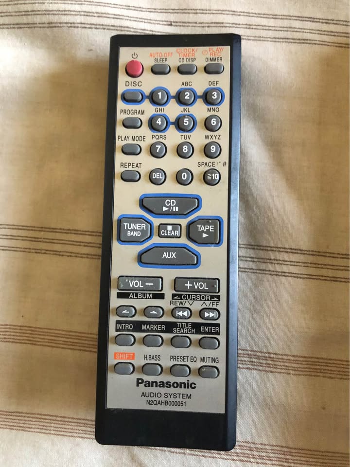 Panasonic TV for Sale – Model TX-32LE8X