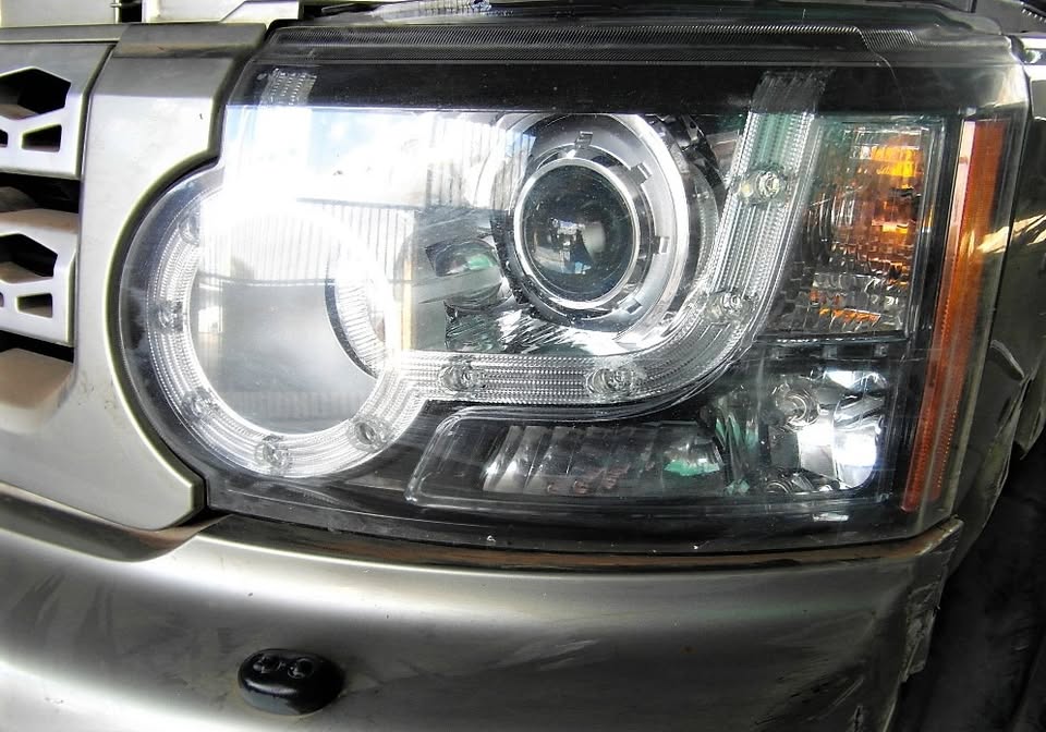 Land Rover Discovery 4 Headlights for sale | AUTO EZI Land Rover Discovery 4 Headlights for sale | AUTO EZI