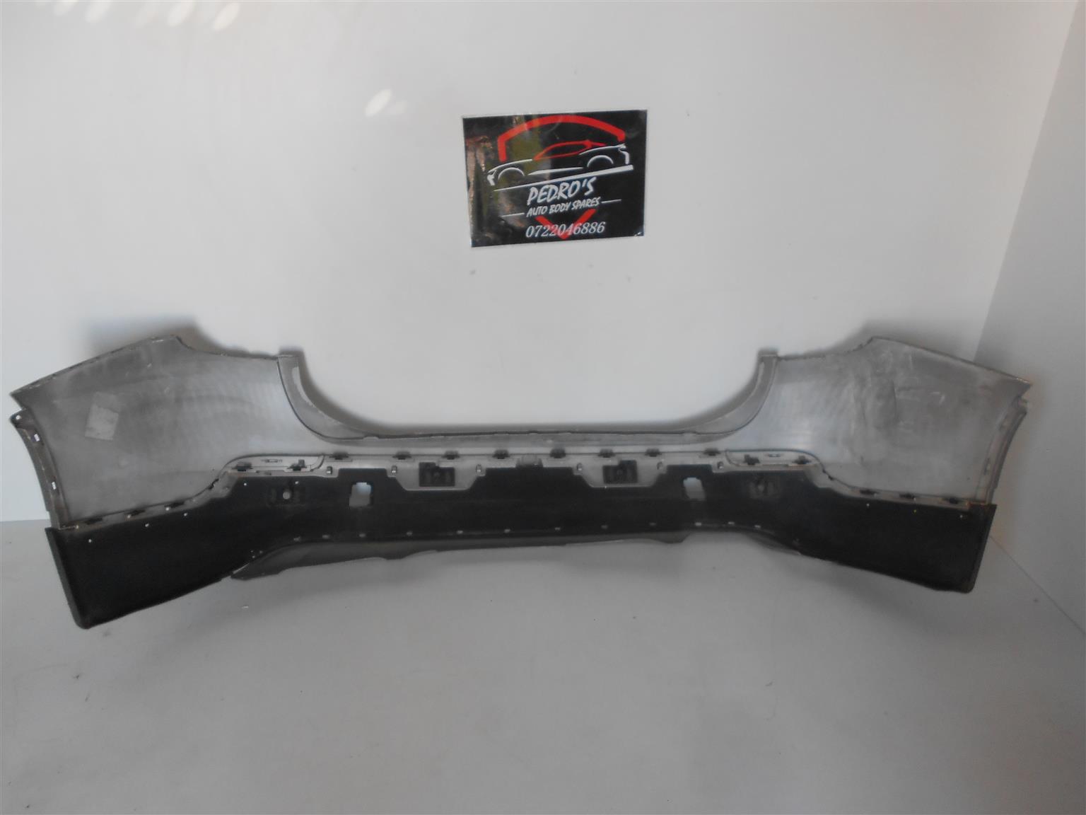 BMW E84 back bumper with spoiler - Private Seller BMW E84 back bumper with spoiler - Private Seller
