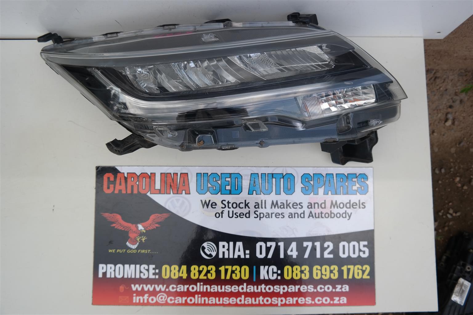 Toyota Rush right side headlight - Private Seller Toyota Rush right side headlight - Private Seller