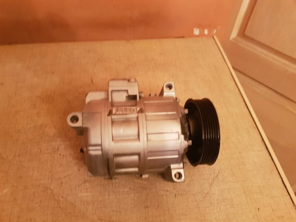 VW OR AUDI A4 AIRCON PUMP FORSALE