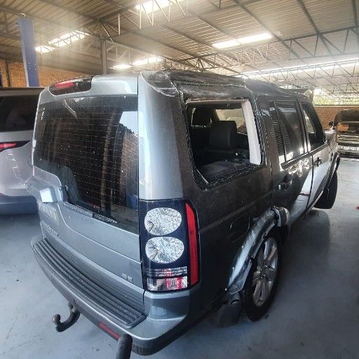 Discovery 4 HSE Stripping for Spares - Private Seller Discovery 4 HSE Stripping for Spares - Private Seller