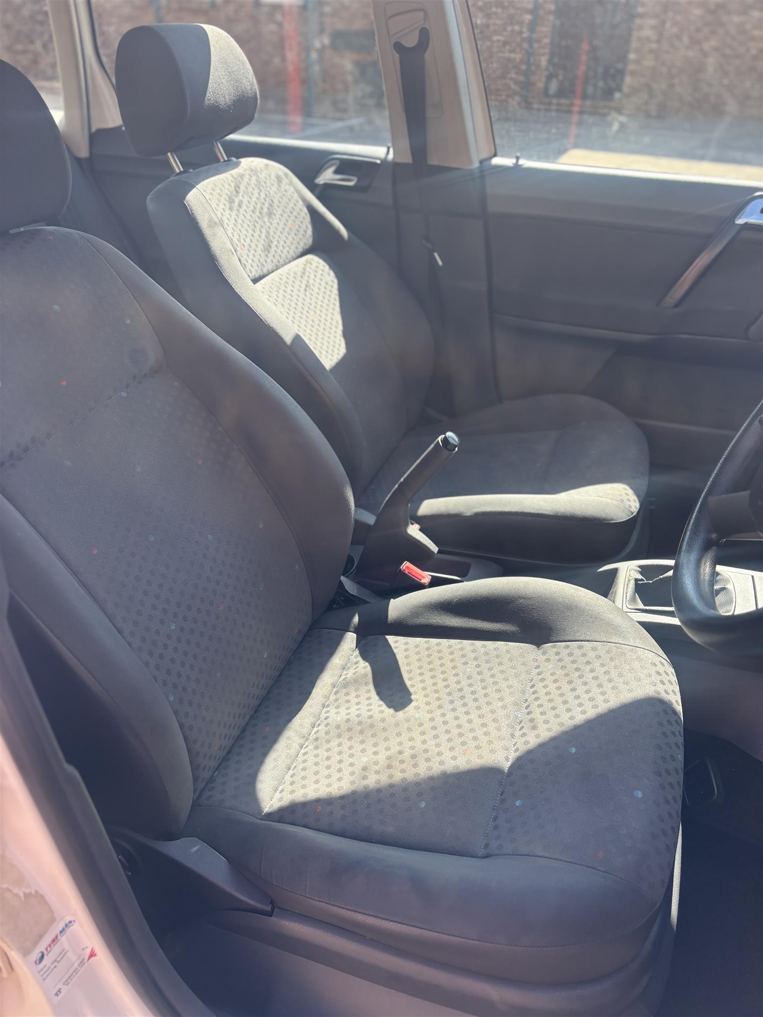 VW POLO FULL SERVICE HISTORY