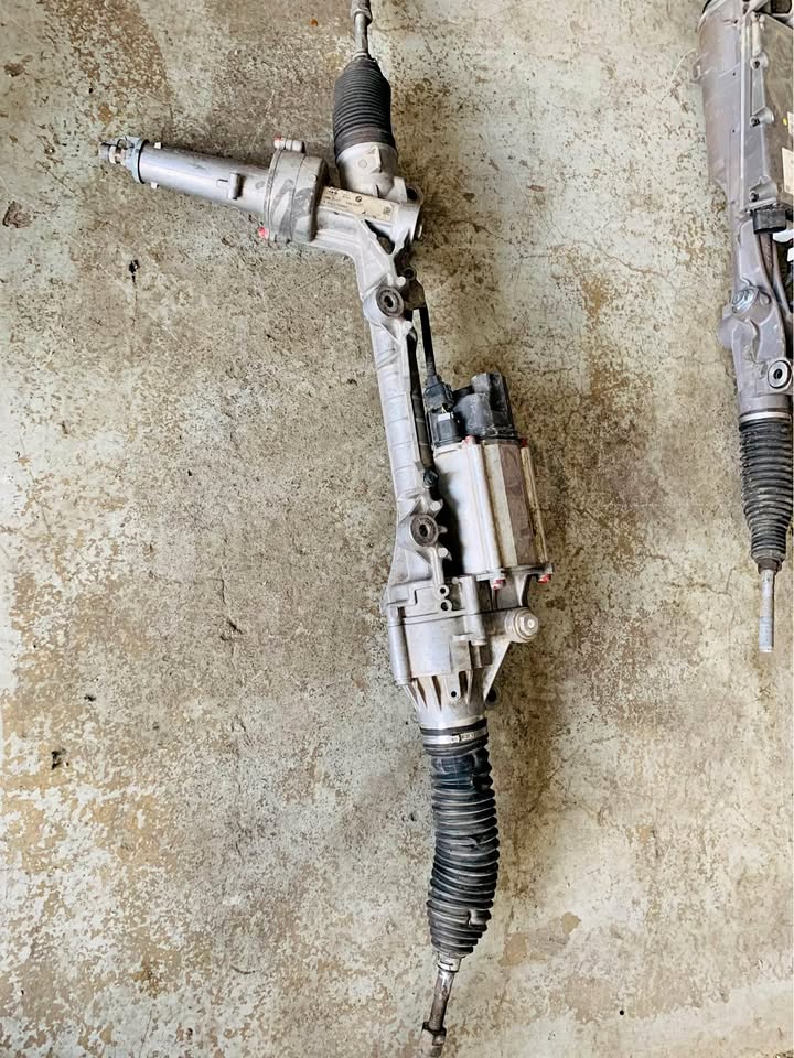 BMW 5 6 series F06 F12 F13 F10 F11 F12 Electric Power Steering Rack - Private Seller BMW 5 6 series F06 F12 F13 F10 F11 F12 Electric Power Steering Rack - Private Seller