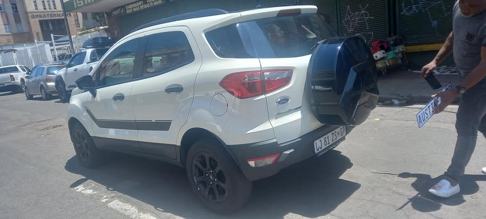 2021 FORD ECOSPORT 1.5 PETROL, AUTOMATIC TRANSMISSION, WHITE COLOUR