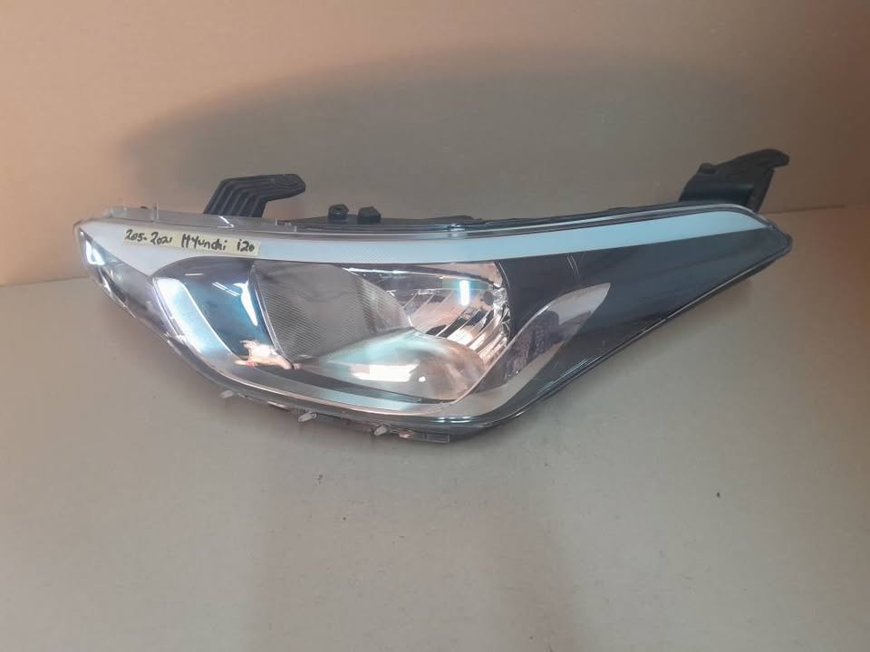 2015-2020 HYUNDAI I20 GRAND LEFT SIDE HEADLIGHT FOR SALE