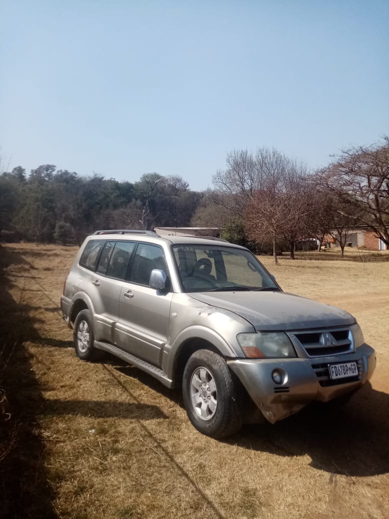 Mitsubishi Pajero CK 3.2 DID LWB, 2003 Model - Stripping Parts for Sale - Private Seller Mitsubishi Pajero CK 3.2 DID LWB, 2003 Model - Stripping Parts for Sale - Private Seller