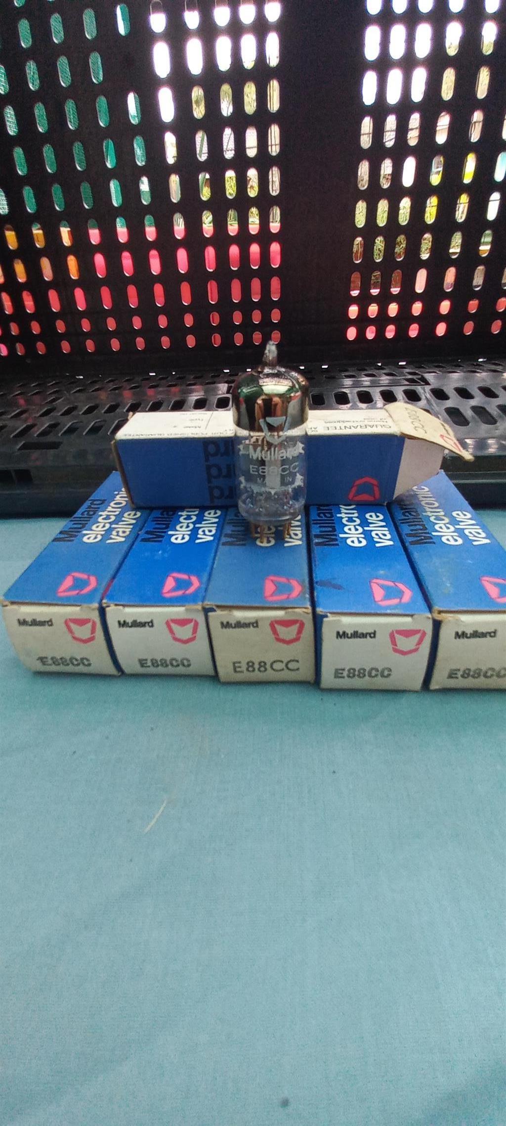 NOS MULLARD E88CC GOLD PIN Vacuum tubes NOS MULLARD E88CC GOLD PIN Vacuum tubes