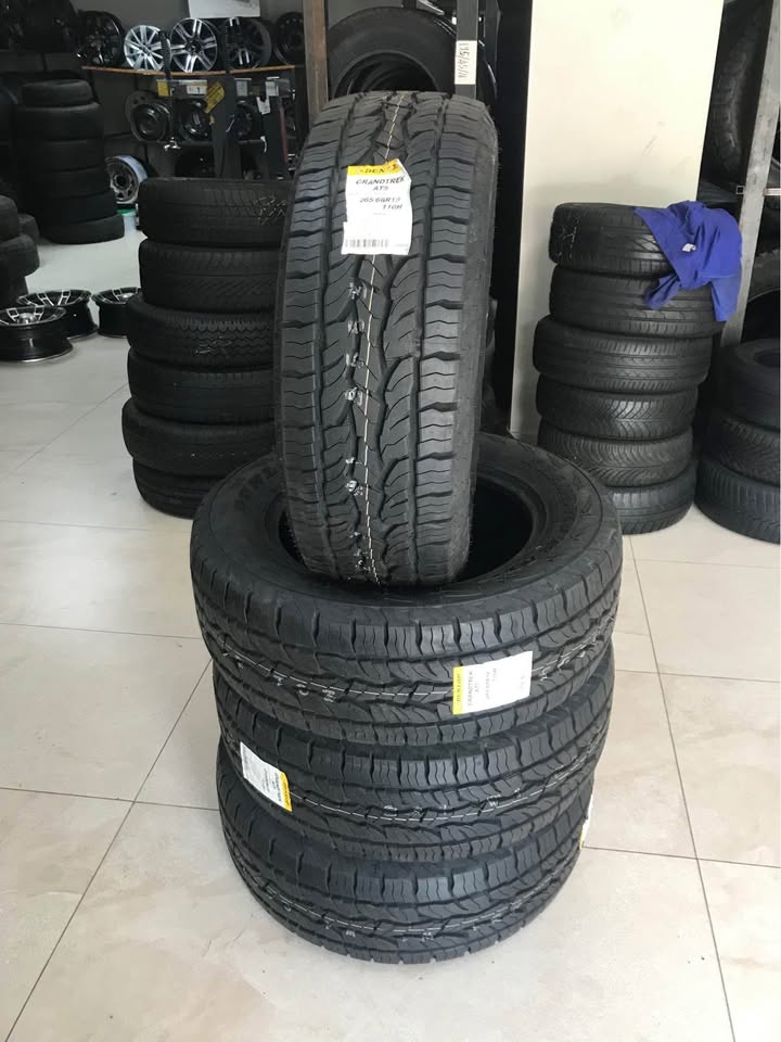 Dunlop grandtrek 265/60 R18 brand new set - Private Seller