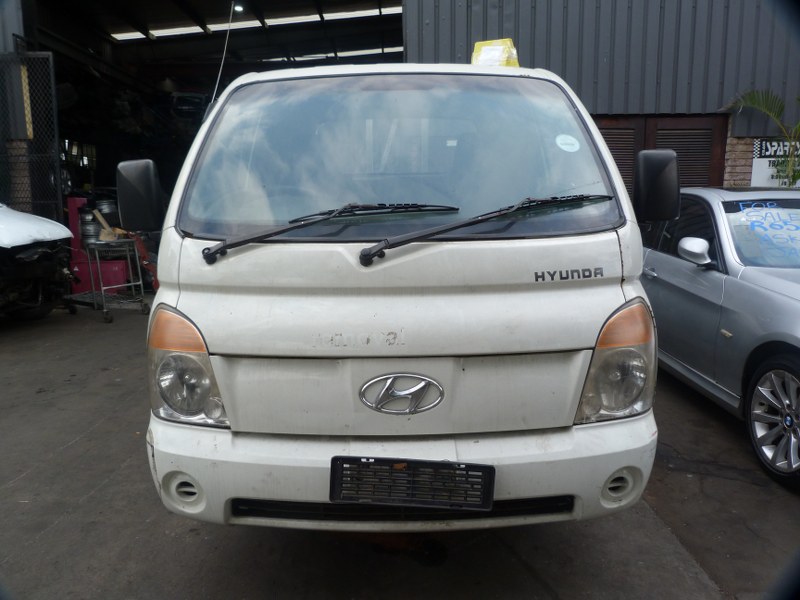 Hyundai H100 Bakkie 2.6 Manual White - 2012 STRIPPING FOR SPARES - Private Seller Hyundai H100 Bakkie 2.6 Manual White - 2012 STRIPPING FOR SPARES - Private Seller