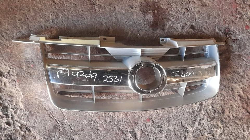 MAZDA BT50 GRILL - Private Seller MAZDA BT50 GRILL - Private Seller